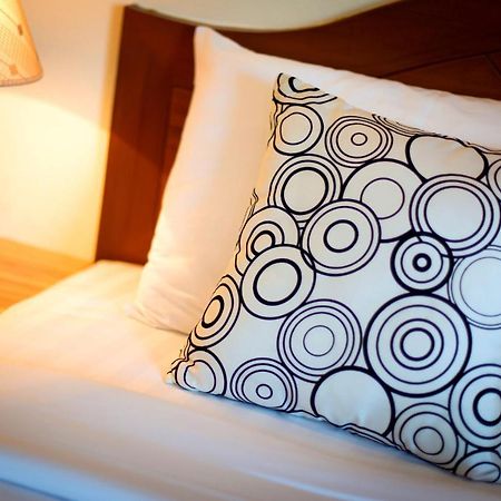 Patong The Yim Siam Hotel מראה חיצוני תמונה