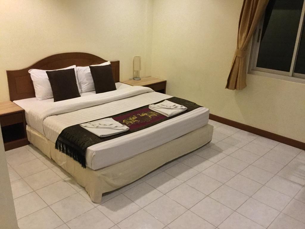 Patong The Yim Siam Hotel מראה חיצוני תמונה