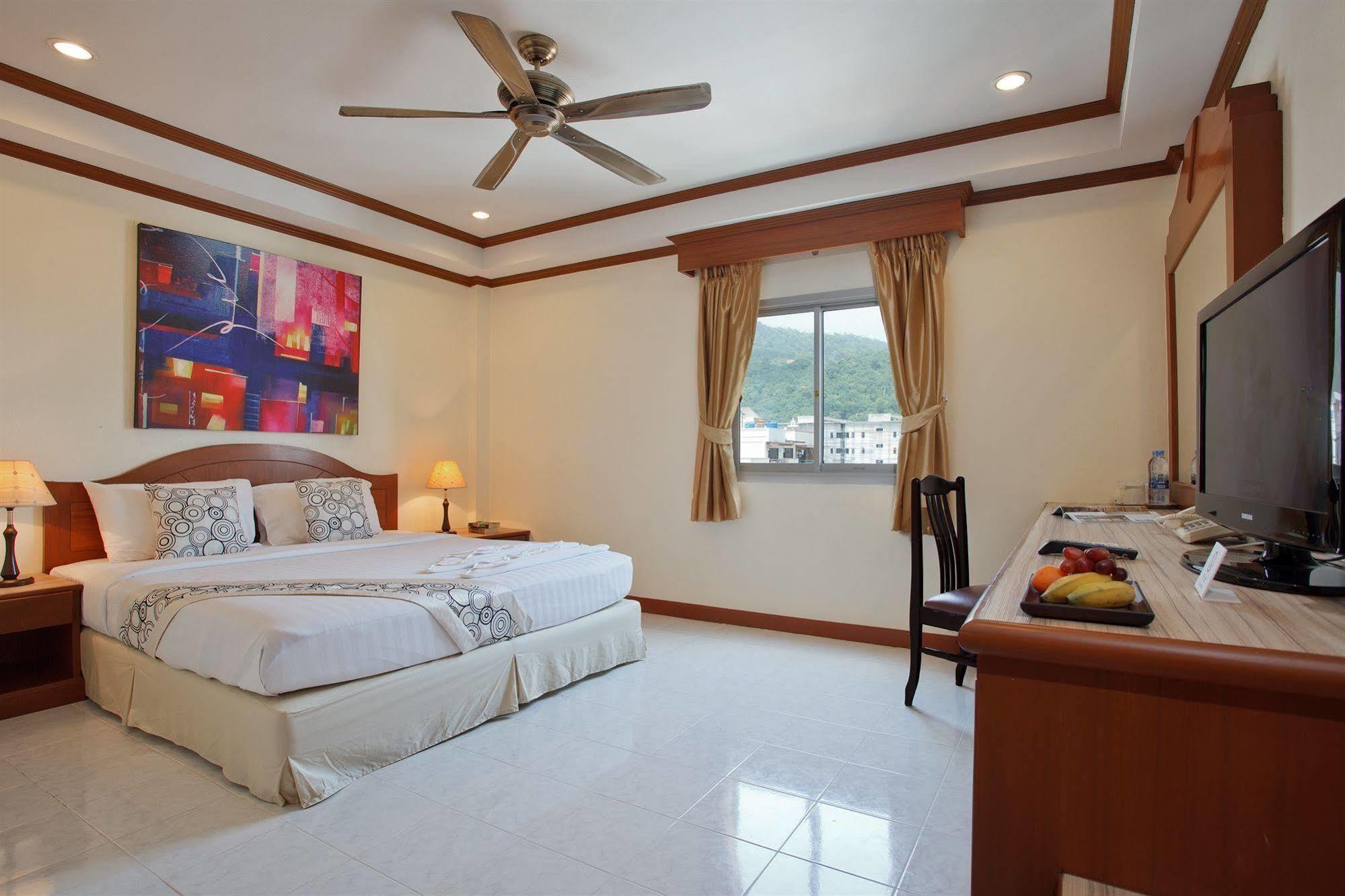 Patong The Yim Siam Hotel מראה חיצוני תמונה